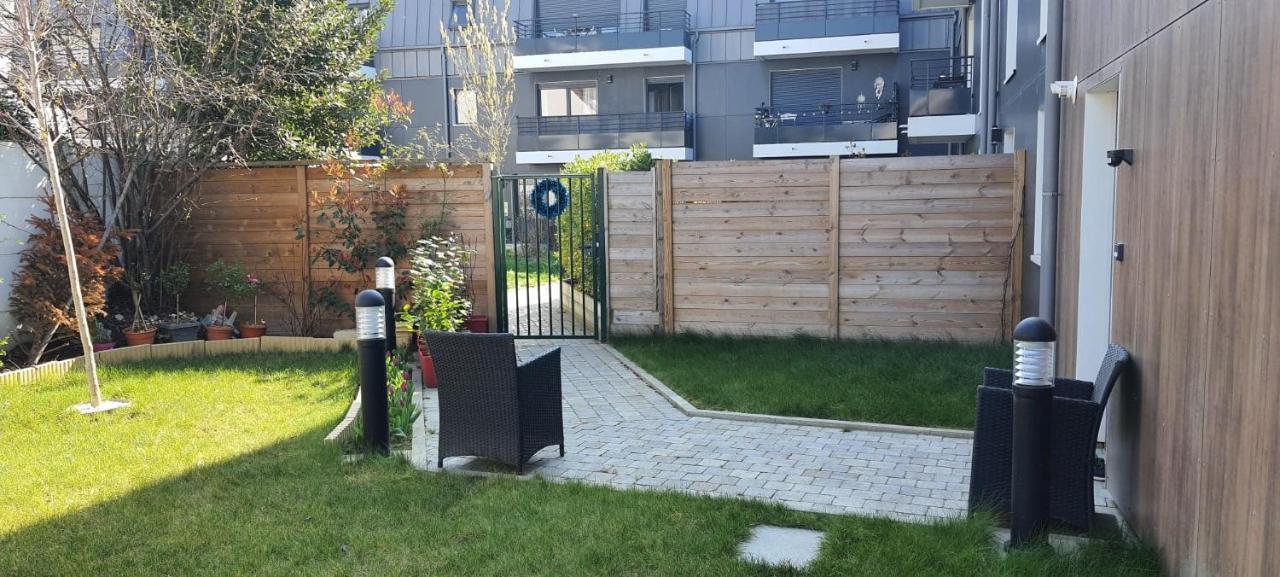 Duplex Neuf 90 M2 - 3 Chambres, Avec Jardin A Sartrouville Kültér fotó