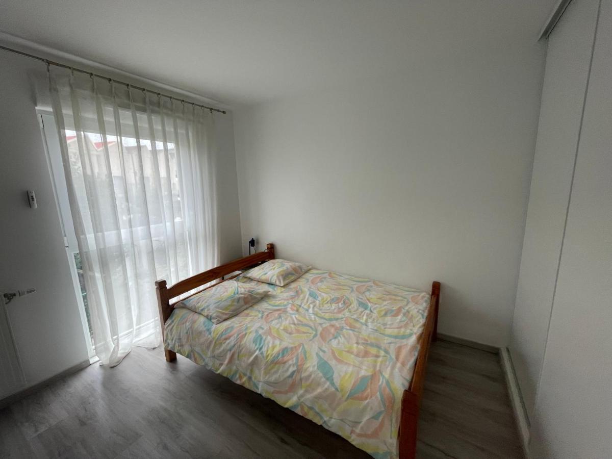 Duplex Neuf 90 M2 - 3 Chambres, Avec Jardin A Sartrouville Kültér fotó